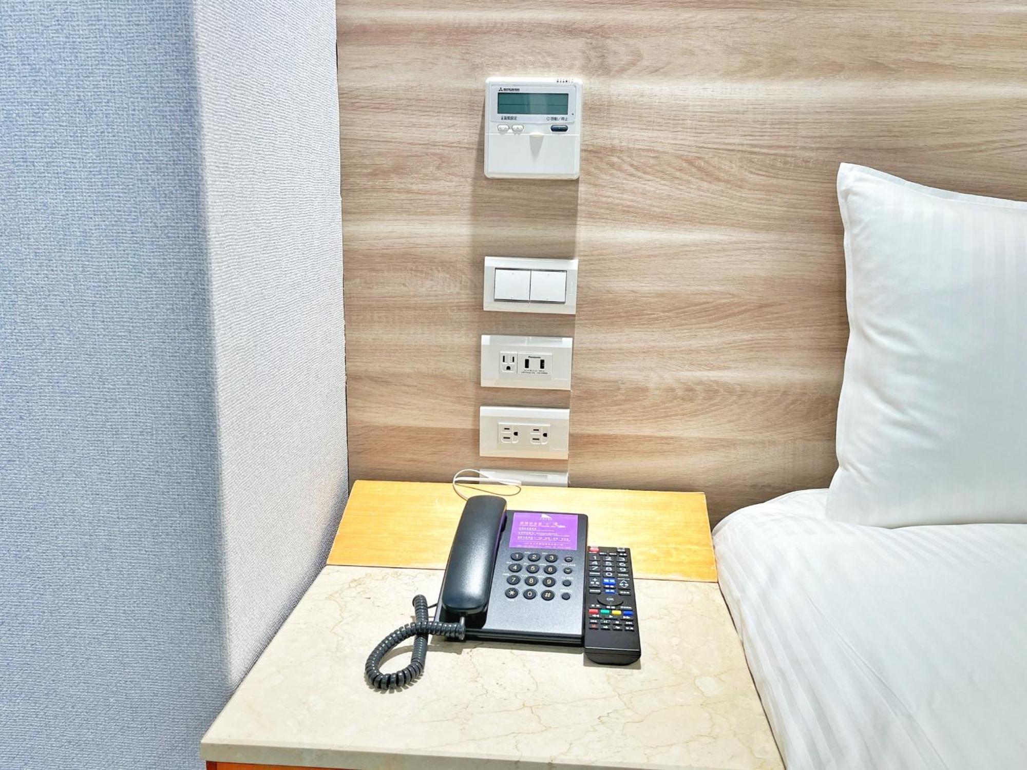 華麗大飯店ferrary Hotel Taipei Bagian luar foto