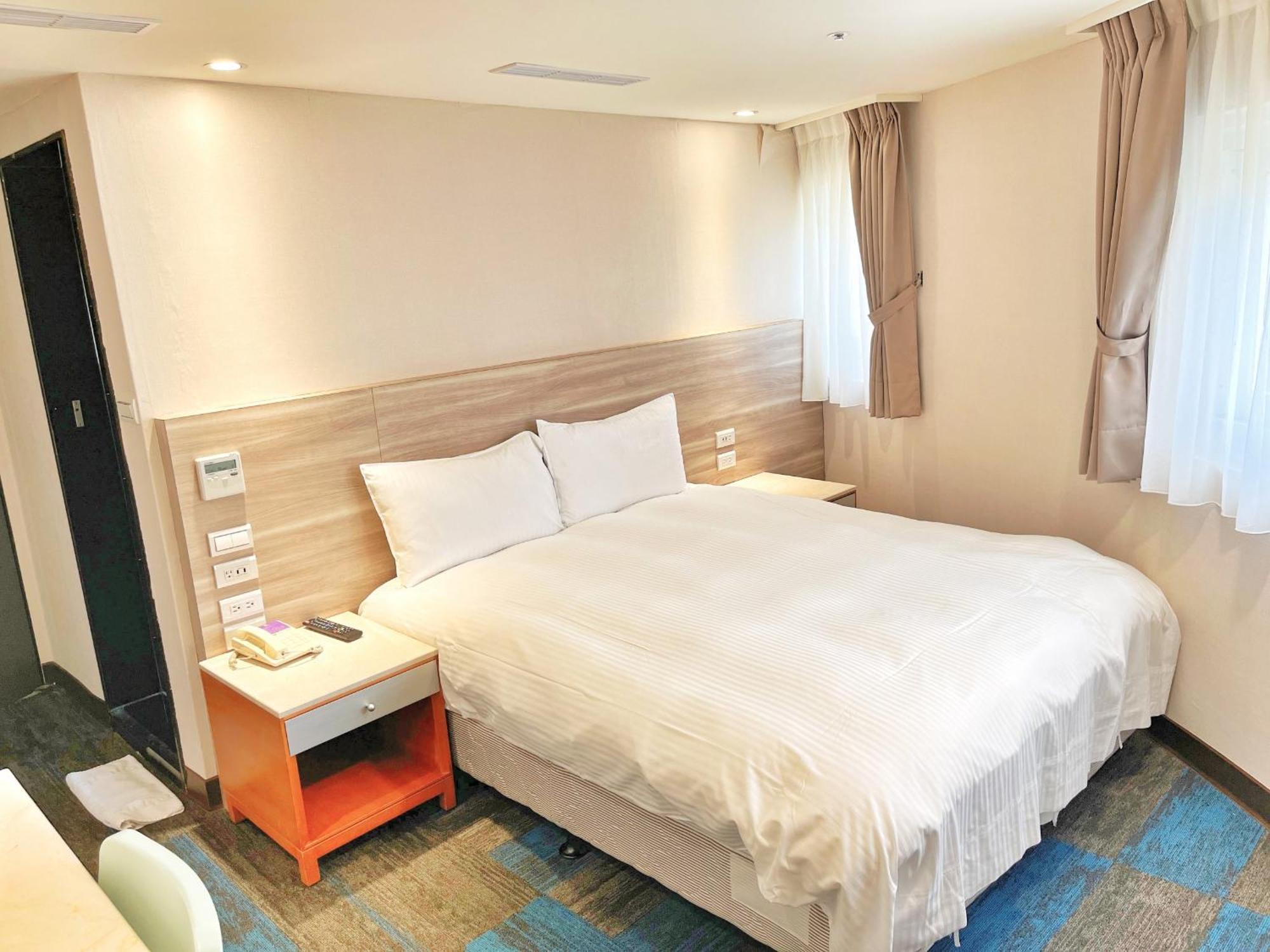 華麗大飯店ferrary Hotel Taipei Bagian luar foto