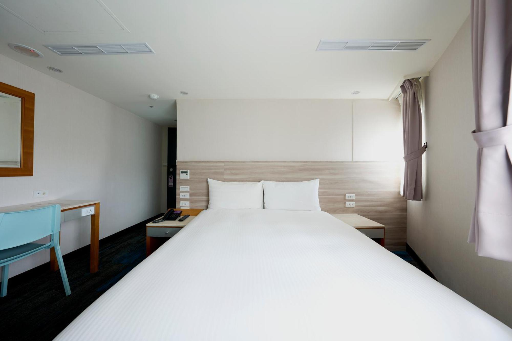 華麗大飯店ferrary Hotel Taipei Bagian luar foto